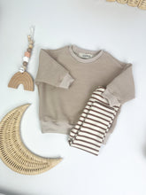 Lade das Bild in den Galerie-Viewer, Basic oversized Sweatshirt light beige