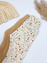 Lade das Bild in den Galerie-Viewer, Baby Leggings Tiny Flowers