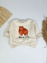 Lade das Bild in den Galerie-Viewer, Sweatshirt Beary Cute
